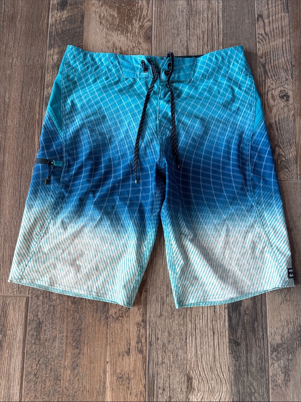 Billabong Teal to Blue Gradient Board Shorts